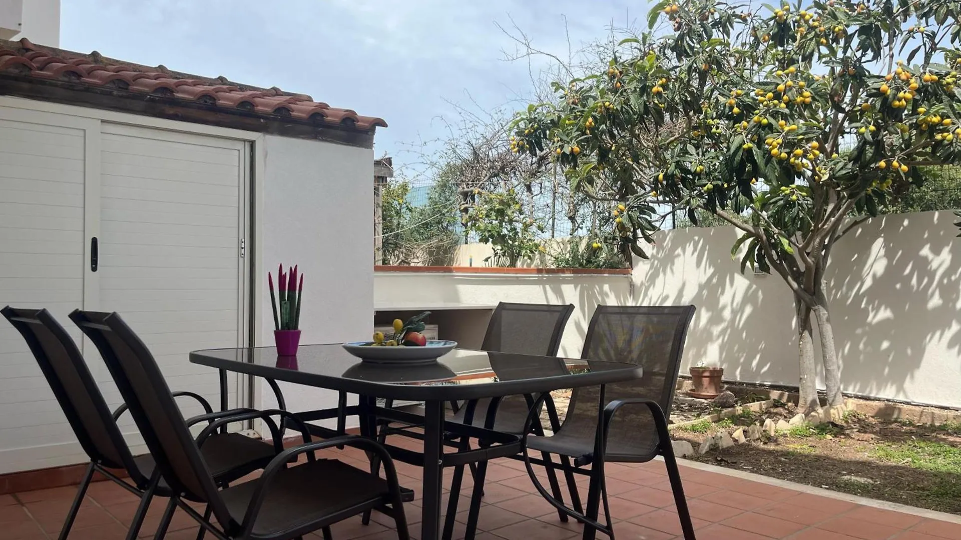 Casa Vacanza Il Nespolo Марина-ди-Рагуза Италия
