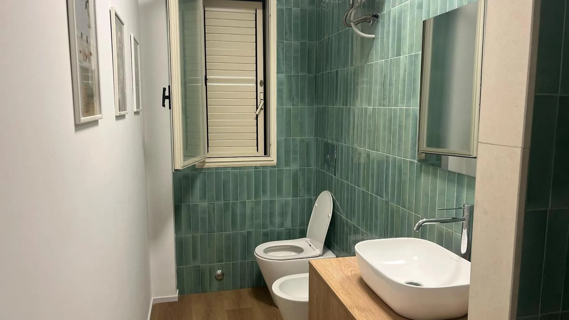 Casa Vacanza Il Nespolo مارينا دي راغوزا 0*,