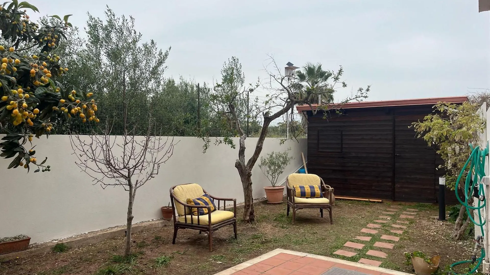 شقة Casa Vacanza Il Nespolo مارينا دي راغوزا